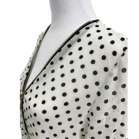 White with Black Polka dots long sleeve sheer blouse with gold zipper at front - Picture 4 of 7